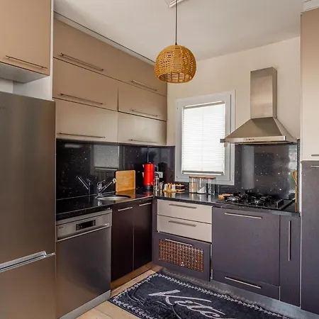 3br Duplex Close To Center Bodrum