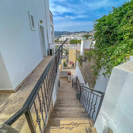 3br Duplex Close To Center Villa Bodrum